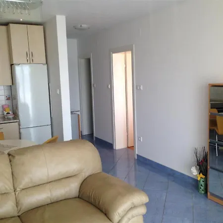 Kanjski Apartment